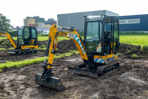 JCB Evax Compact Days 2024 10